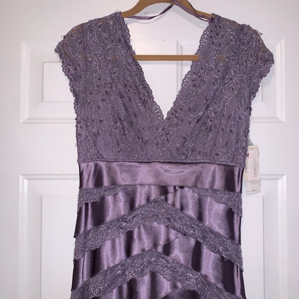 NWT KM Collections by Milla Bell Lavender Lace Tiered Evening Gown Sz 8 Formal - Picture 2 of 5